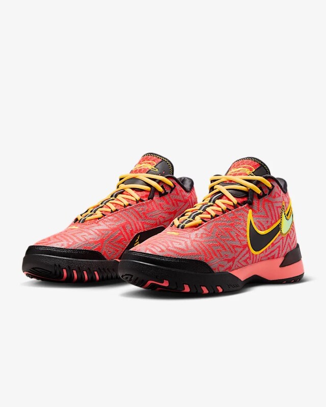 NIKE LBJ NXXT GEN ISUS EP HF0711-600