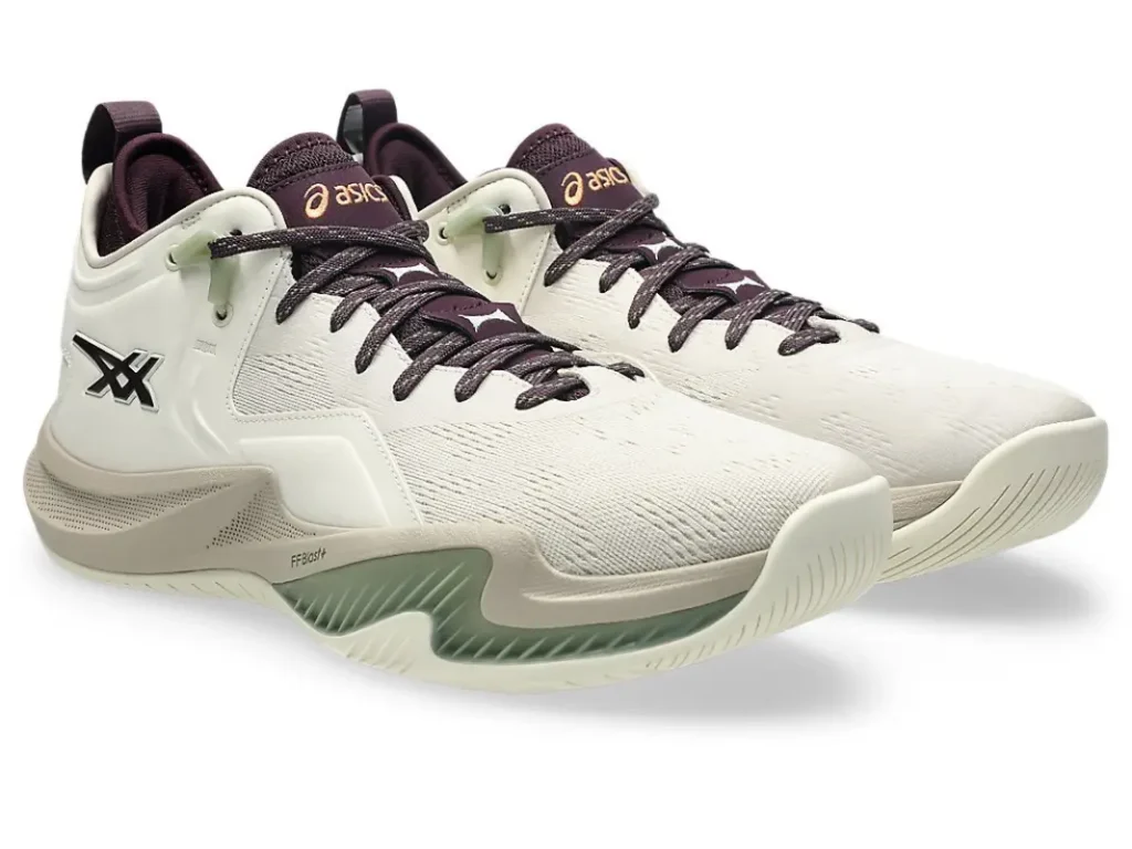 【ポイント2倍！】 ASICS NOVA SURGE LOW 2 1061A051-250